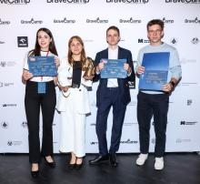 zdjęcie z gali finałowej Brave Camp, laureaci